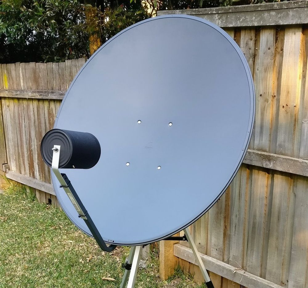 Receiving Images from Geostationary Weather Satellite GK2A